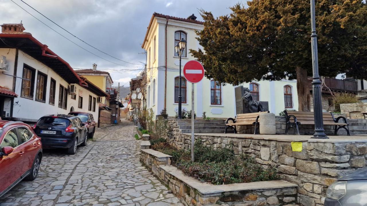 Fs Apartments - Beautiful Apartment In The Artistic Part Of Veliko Tarnovo Exterior foto